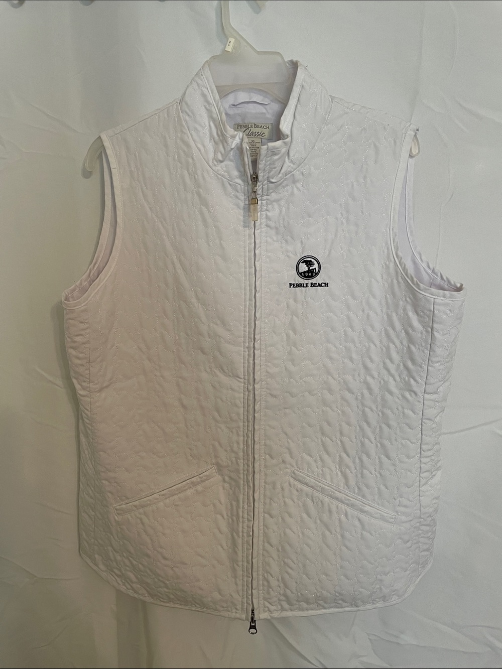 Pebble Beach White Quilted Sleeveless Zip-Up Vest